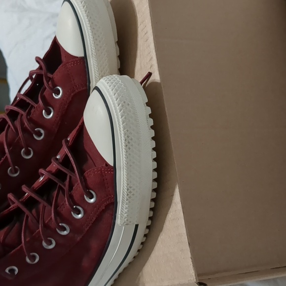 Original Chuck's Burgundy and White Suede and Leather Converse. - Picture 3 of 11